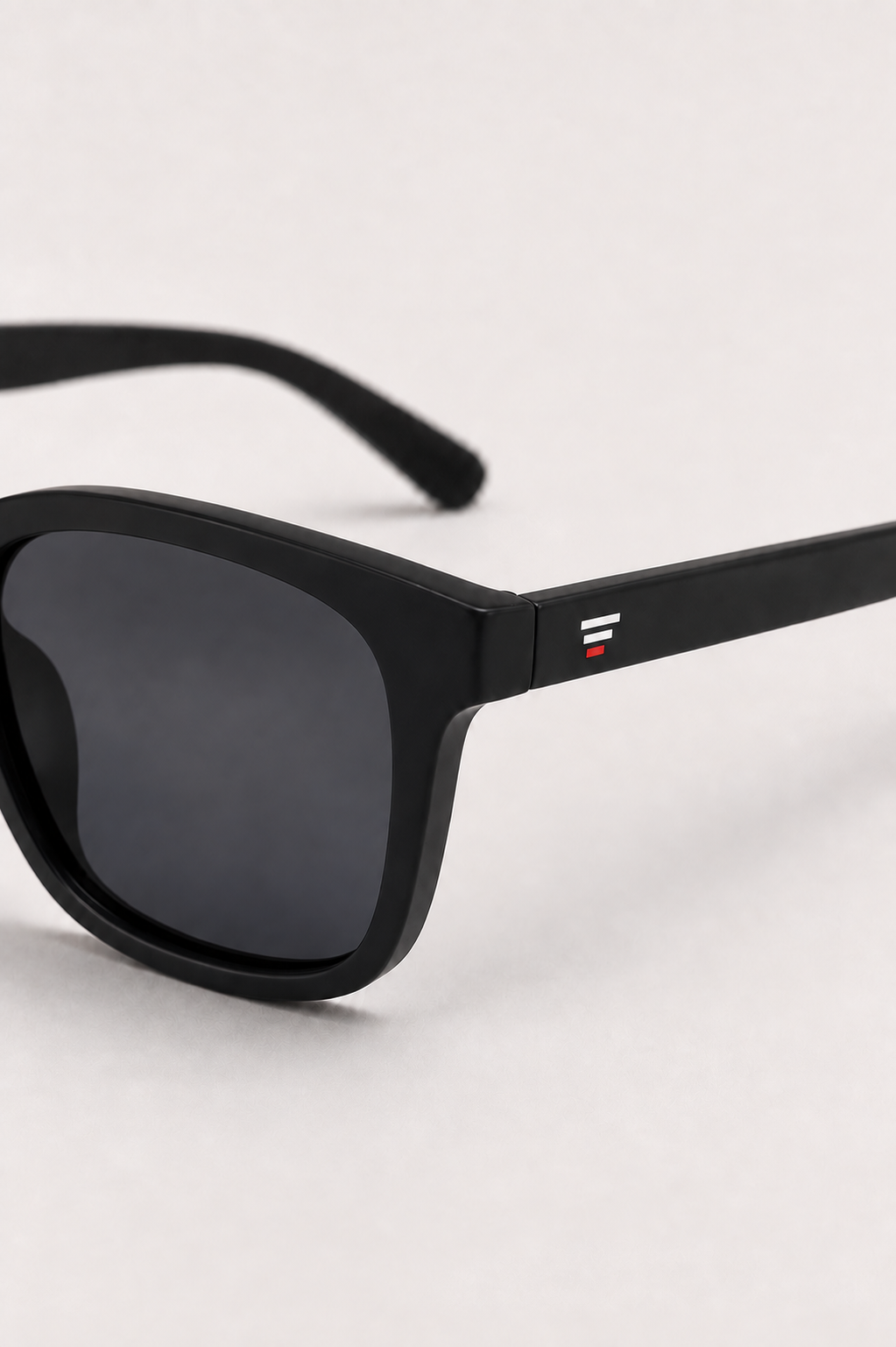 VOLUME 02 - NY SUNGLASSES [BLACK] 2